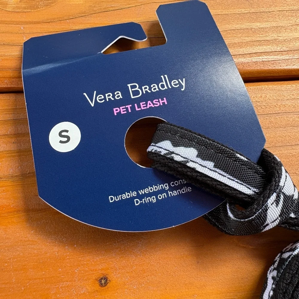 NWT Vera Bradley Dog Leash Size Small Black and White Glass Vines Style